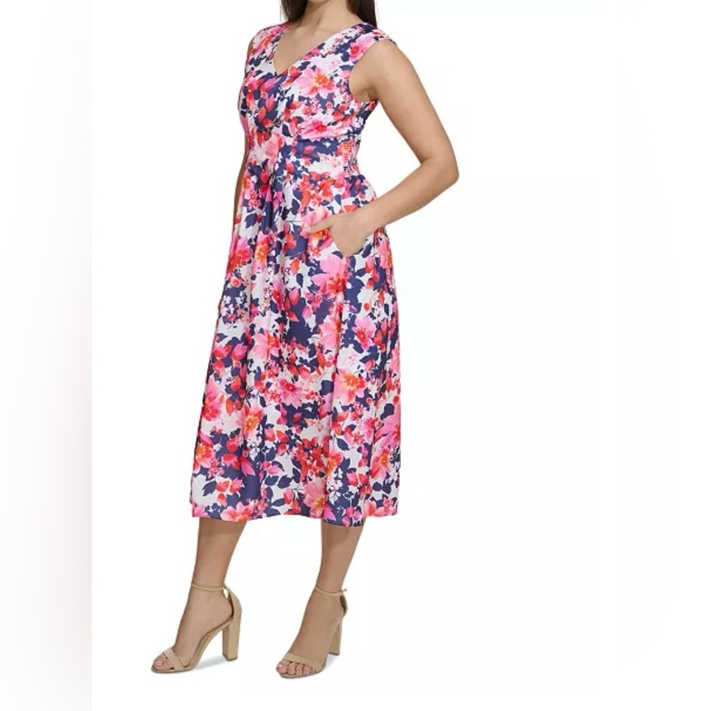 Kensie Women's Colorful Floral-Print V-Neck A-Line Dress Size 4 - Picture 3 of 16